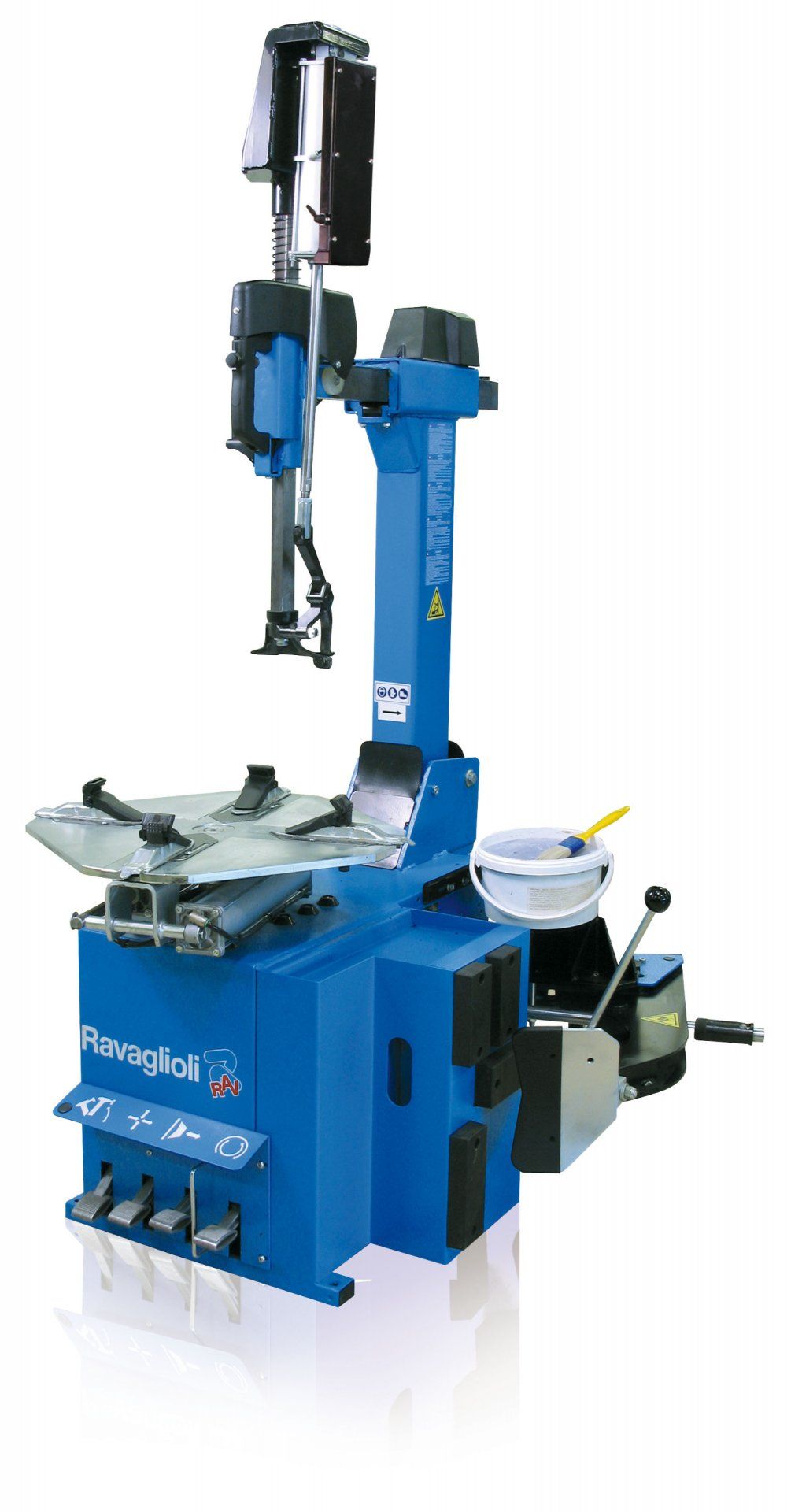 AE Technologies Inc SLIVO G8645 LEVERLESS TILTBACK Automotive Tire