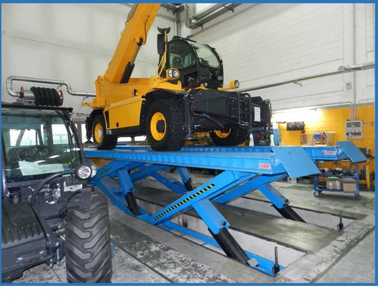 RAV Super Scissors Lifts with capacities from 20,000lbs thru 125,000lbs.